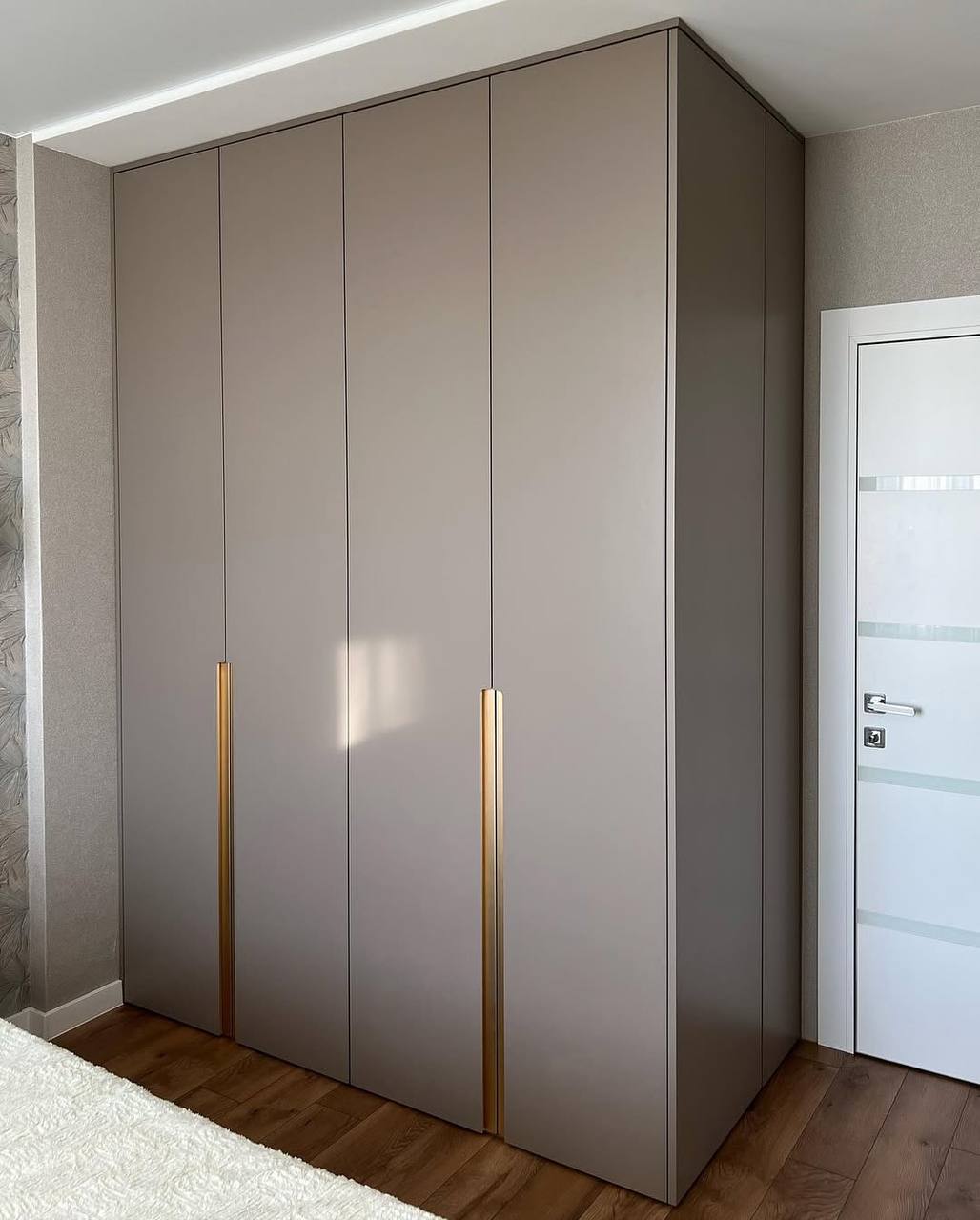 Wardrobes by KirTan